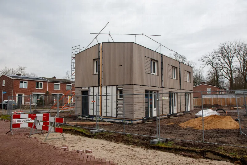 Planbord met de fasen van een onderkelderingsproject